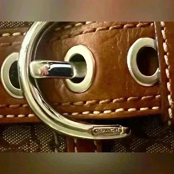 Coach Brown Signature Mini C Soho Jacquard Canvas Buckle Clutch Wristlet Wallet - Picture 6 of 8